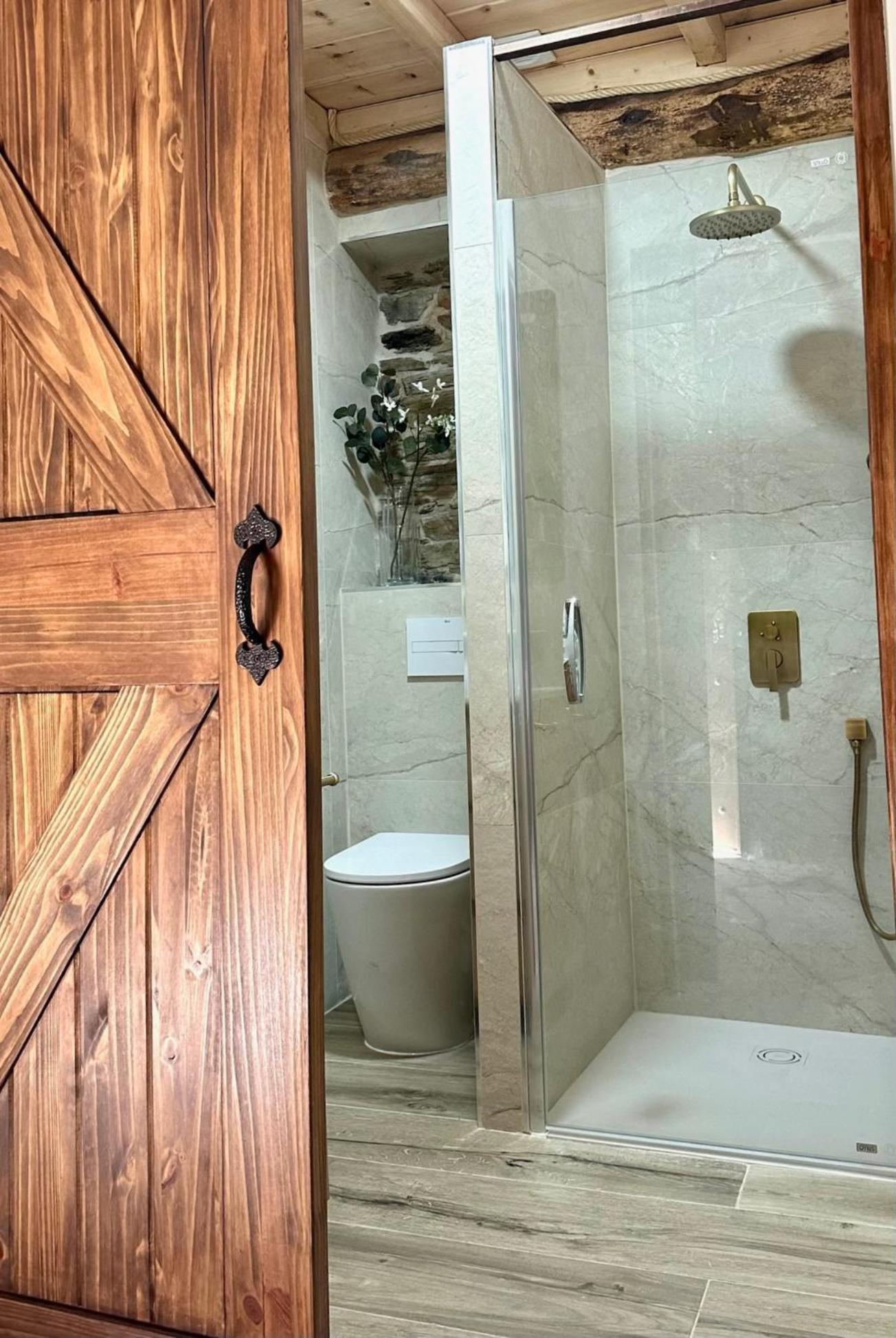 Manzanedo de Valdueza Casa Boral- Comfort Exclusivo En Plena Naturaleza - Valle Del Silencio מראה חיצוני תמונה
