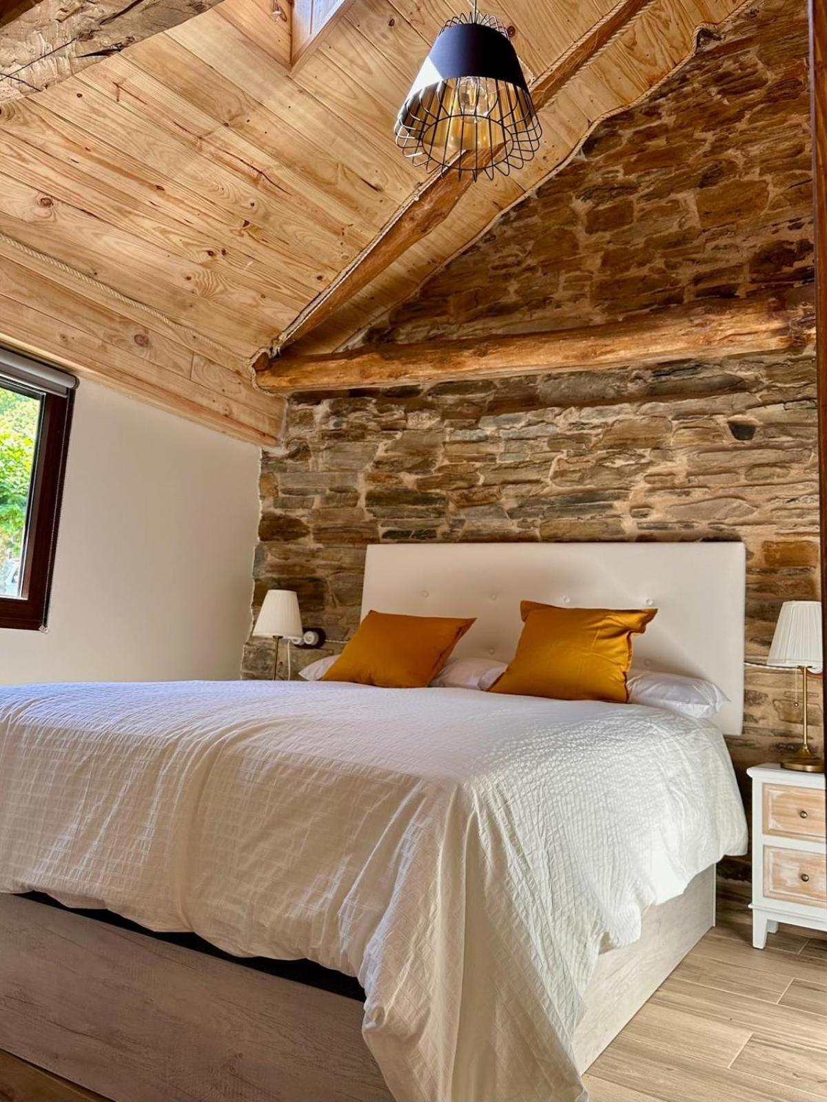 Manzanedo de Valdueza Casa Boral- Comfort Exclusivo En Plena Naturaleza - Valle Del Silencio מראה חיצוני תמונה