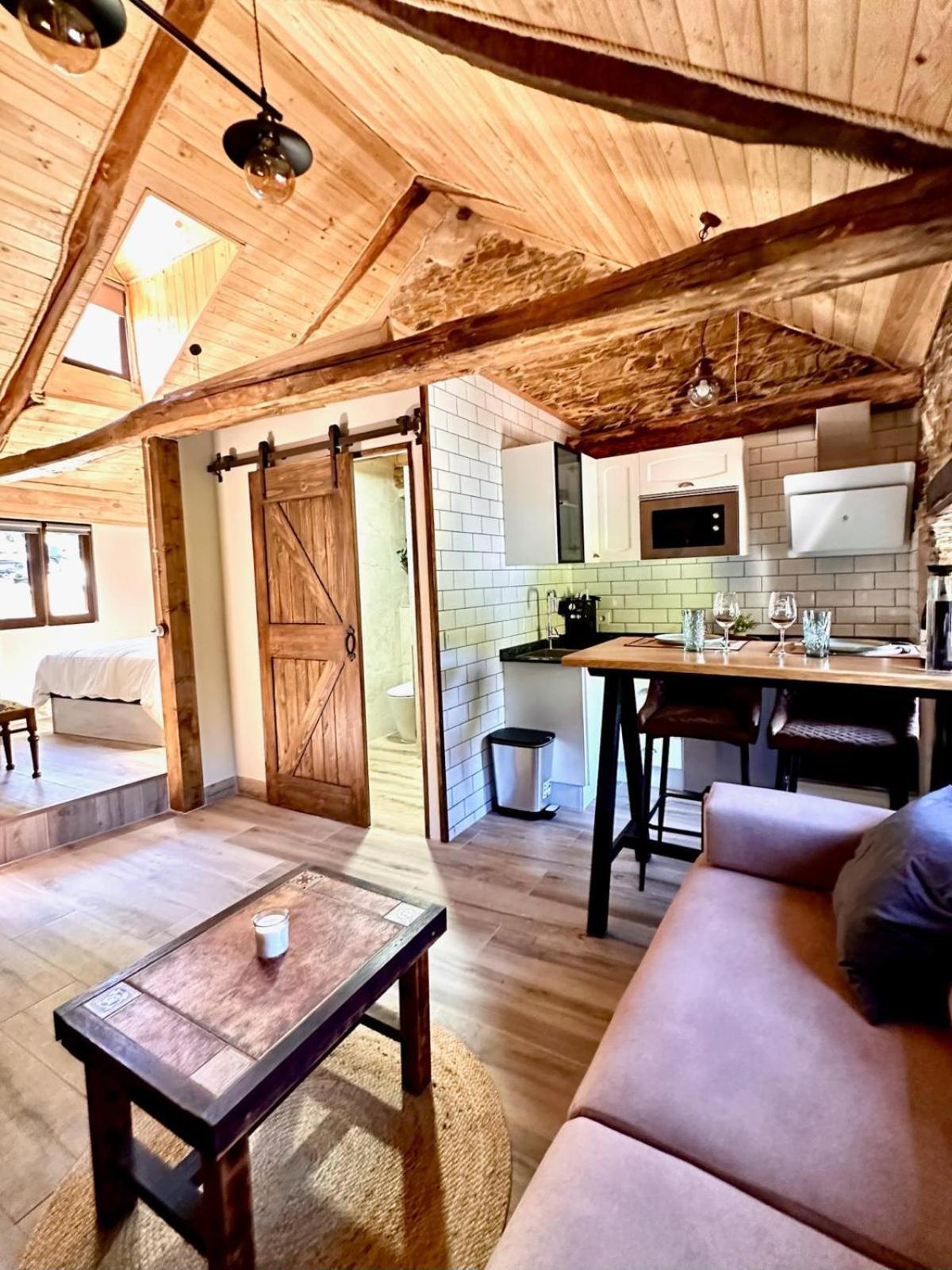 Manzanedo de Valdueza Casa Boral- Comfort Exclusivo En Plena Naturaleza - Valle Del Silencio מראה חיצוני תמונה